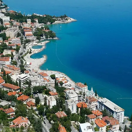 Stefani Opatija